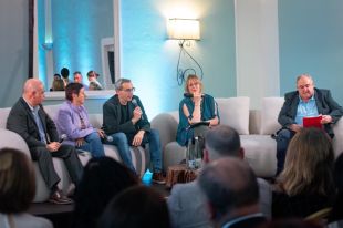 Més d'un centenar de persones es reuneixen en la 1a Nit de la Comunicació de la Selva