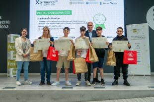 Alumnes de l'institut Ermessenda de Girona guanyen un concurs de divulgació d'experiments científics