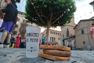Arbúcies inicia avui les Enramades amb una botifarrada per a 3.500 persones