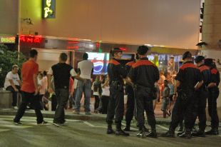 Els Mossos han rebut cinc denúncies per punxades en l'àmbit de l'oci nocturn a Lloret de Mar