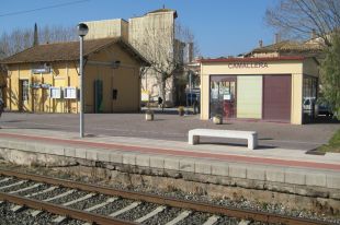 Adif licita la remodelació de les estacions de Bordis, Sant Jordi Desvalls i Camallera per 15,9 MEUR