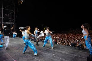 Els concerts de Sant Joan del Festival Ítaca a l'Estartit apleguen 25.000 persones