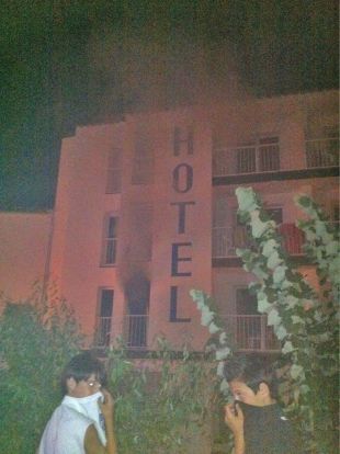 Un incendi destrueix l'habitació d'un hotel de Cadaqués 