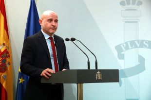 Prieto ofereix reforços policials després del doble crim a Girona