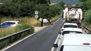 Mor un motorista en una col·lisió lateral contra un cotxe a la C-63 a la Cellera de Ter