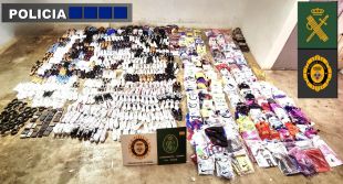 La Policia Local de Roses comissa 10.522 articles del 'top manta' durant el 2024