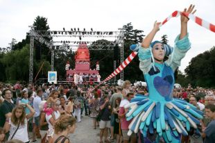 El Festival de Peralada i l'IES Ramon Muntaner de Figueres, Creu de Sant Jordi 2016