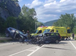 Mor el conductor del segon vehicle implicat en el xoc frontal d'ahir a Ripoll