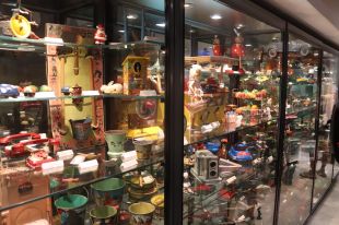 El Museu d'Història de la Joguina de Sant Feliu de Guíxols reobre duplicant l'exposició