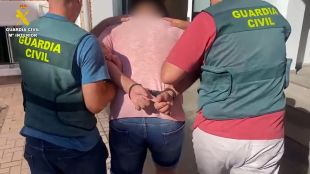 Onze investigats a Girona en una operació estatal contra les estafes bancàries