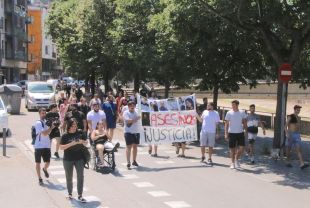 Veïns del barri de Font de la Pólvora de Girona clamen ''justícia'' pels dos morts de Sant Joan