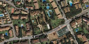 SOS Costa Brava presenta al·legacions a 22 habitatges propers a uns jardins a Calella de Palafrugell