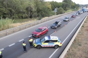 Els Mossos seguiran fent controls esporàdics a la Jonquera per trobar a Puigdemont