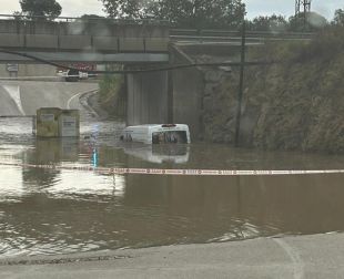 Girona viu una tempesta caòtica: carreteres tallades, arbres caiguts i baixos inundats