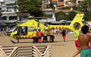 Ferit greu un home en caure damunt unes roques a la Fosca de Palamós