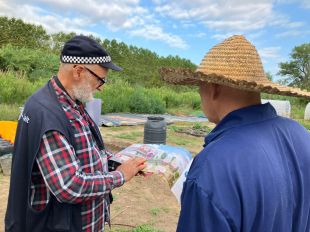 Campanya informativa a les hortes de Salt per combatre el mosquit tigre
