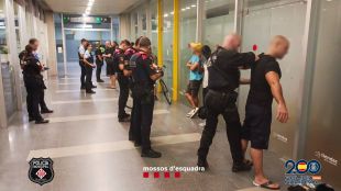 Vuit detinguts i més de 300 identificacions en un dispositiu contra els robatoris a Girona