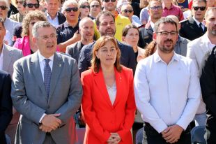 Salellas recorda Puigdemont durant la Diada i demana a Illa i Paneque no obviar l'autodeterminació