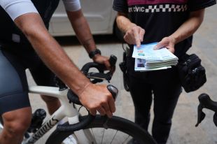 Girona inicia les sancions per les infraccions en bici al Barri Vell i la resta de la ciutat