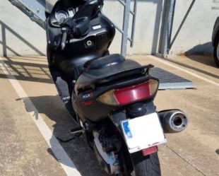 Detingut a Vilobí un motorista sense carnet que es va fugar a Torroella de Montgrí