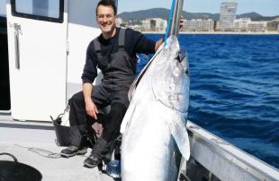 Els pescadors de Palamós adopten el mètode japonès IKE JIME per comercialitzar tonyina vermella
