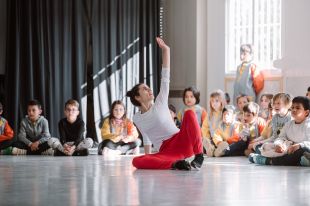 La 8a edició del projecte educatiu A Tempo programa una dotzena d’espectacles gratuïts