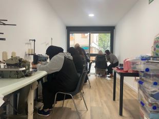 Salt cedeix un espai a l’entitat de les Cosidores al local municipal de Gaudí