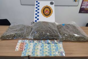 Detingut a Caldes de Malavella un conductor amb sis quilos de marihuana al maleter