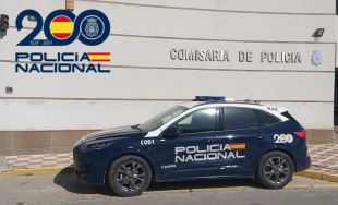 Dos detinguts a Lloret de Mar i un a Girona per estafar 14.200 euros a través d'internet