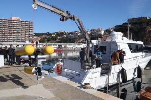 La UdG estrena una nova embarcació per experimentar amb robots en el mar