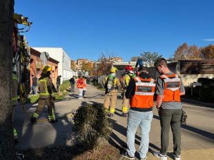 Protecció Civil protagonitza un simulacre d'incendi al Parc Hospitalari Martí i Julià de Salt