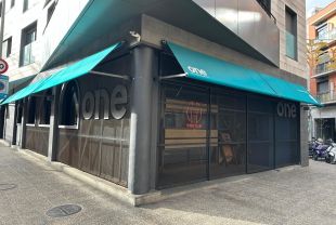 Denunciat un restaurant de Girona que triplicava l'aforament i feia de bar musical sense llicència 