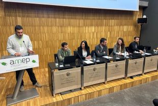 116 municipis catalans i quatre entitats signen la 'Declaració de Girona'