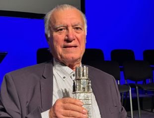 Palafrugell entrega el premi Peix Fregit a Albert Juanola