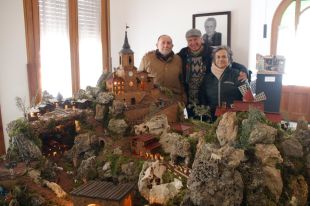 Campdevànol reivindica l'art del pessebrisme amb 100 obres de diferents punts de Catalunya