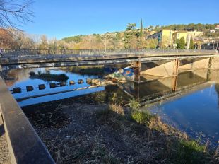 Girona posa deflectors a l'Onyar per permetre que els peixos puguin remuntar el riu