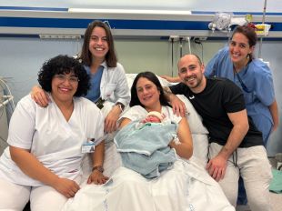 El primer nadó gironí del 2025 es diu Saúl i ha nascut a l'hospital de Palamós