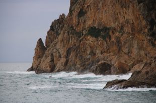 Tossa de Mar alerta dels perills de pescar als seus penya-segats després de la mort d'un home
