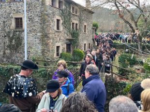 1.016 persones acompanyen el Pare Pelegrí en el recorregut entre Tossa i Santa Coloma