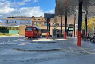 Els síndics de greuges del Baix Empordà reclamen més freqüències i connexions de transport públic