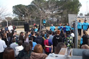 Vilafant diu prou a 16 anys amb barracons a l'institut del municipi