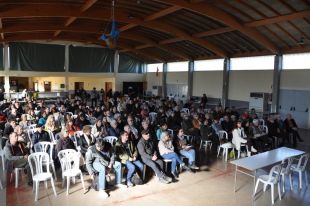 200 persones es reuneixen a Viladamat per lluitar contra les amenaces al territori de l'Alt Empordà