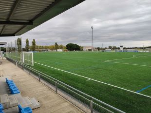 Detingut per robar telèfons mòbils dels vestidors en els camps de futbol de Celrà i Sant Gregori