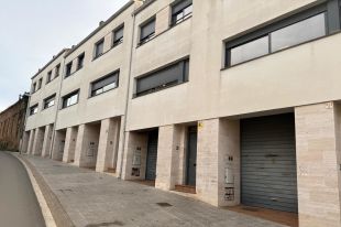 Ajornat el desnonament d'un ocupa conflictiu de la Bisbal amb més de 150 actuacions policials