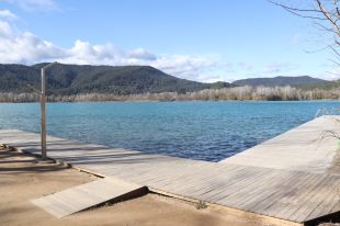 Els Banys Vells de Banyoles comptaran amb una nova plataforma per entrar a l'aigua