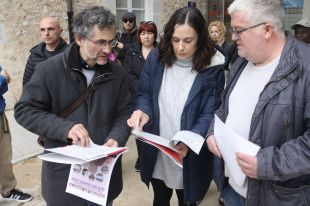 Blanes en Comú Podem, UGT i CCOO denuncien Vox per un delicte d'odi pels cartells racistes