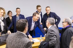 Pep Berga deixa l'alcaldia d'Olot entre aplaudiments: ''Ha estat el meu projecte de vida''