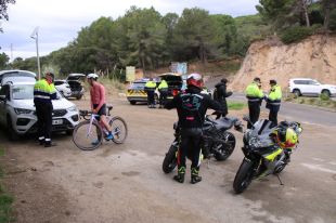 Els Mossos inicien un dispositiu de control de motoristes a unes cent vies per reduir l’accidentalitat