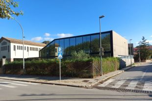 El jutjat frena l'enderroc d'una part de la biblioteca de la Bisbal però cal indemnitzar un veí