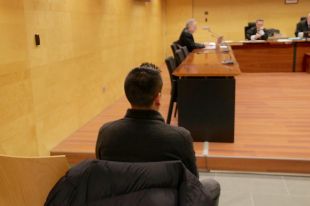 Jutgen un acusat d'abusar sexualment en dues ocasions d'una cosina de 17 anys a Puigcerdà